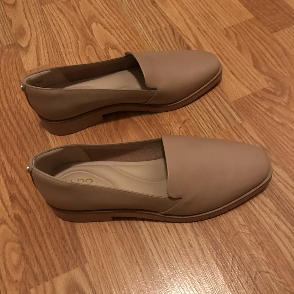 Aldo Women's Tan Loafers